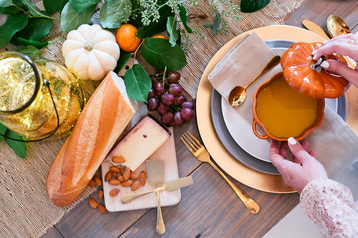 Holiday-Tablescape-with-Fresh-Mommy-Blog-28.jpg Holiday-Tablescape-with-Fresh-Mommy-Blog-28.jpg