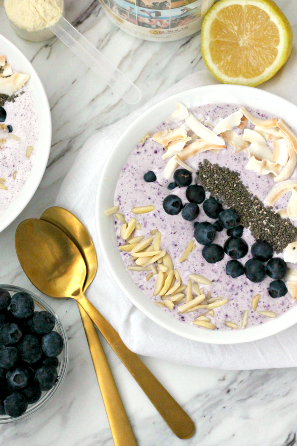 Blueberry Lemon Smoothie Bowls1.png